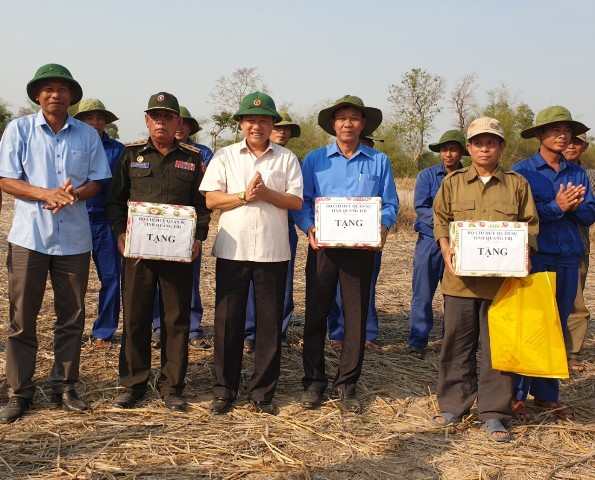 Những mùa xuân tri ân