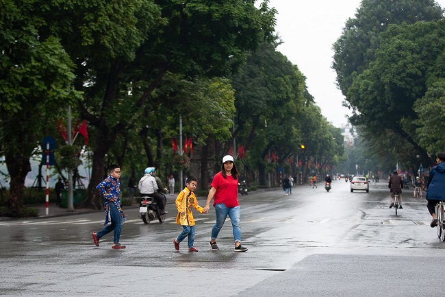 Phố Hà Nội ngày đầu tiên năm Canh Tý