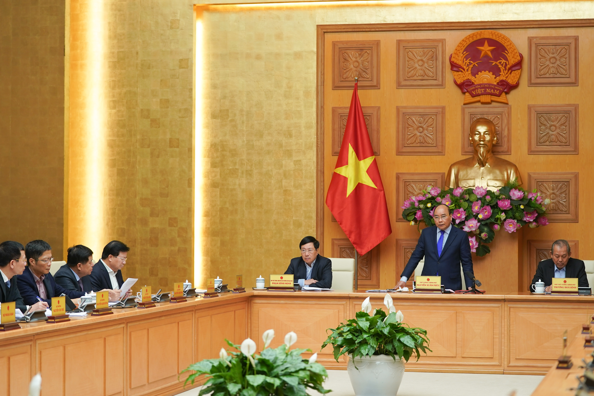 Thủ tướng đôn đốc thực hiện nhiệm vụ sau kỳ nghỉ Tết
