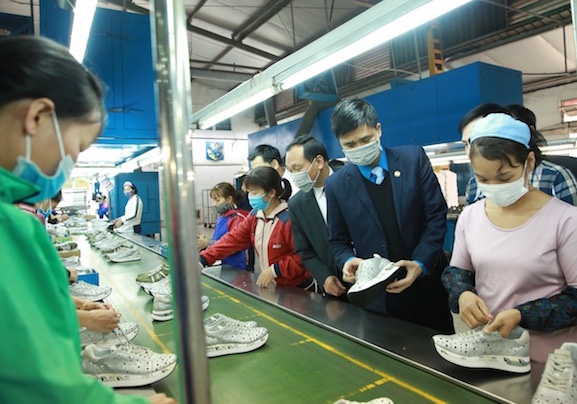 Bảo vệ sức khỏe, tính mạng cho người lao động