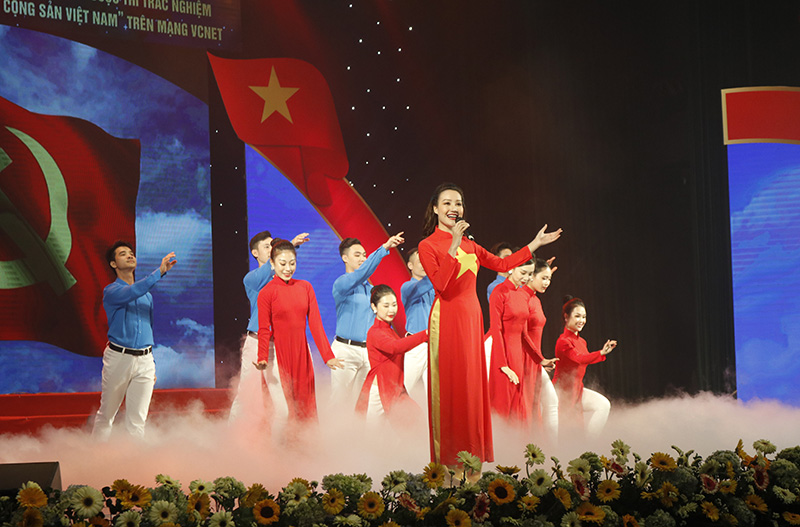 Đặc sắc Chương trình nghệ thuật Màu cờ tôi yêu