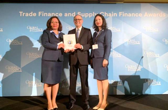 VietinBank lần thứ 3 liên tiếp là Ngân hàng Tài trợ thương mại tốt nhất