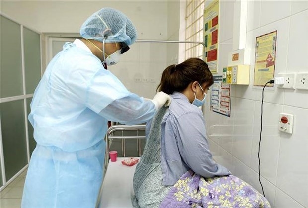 Việt Nam ghi nhận 12 trường hợp dương tính với nCoV