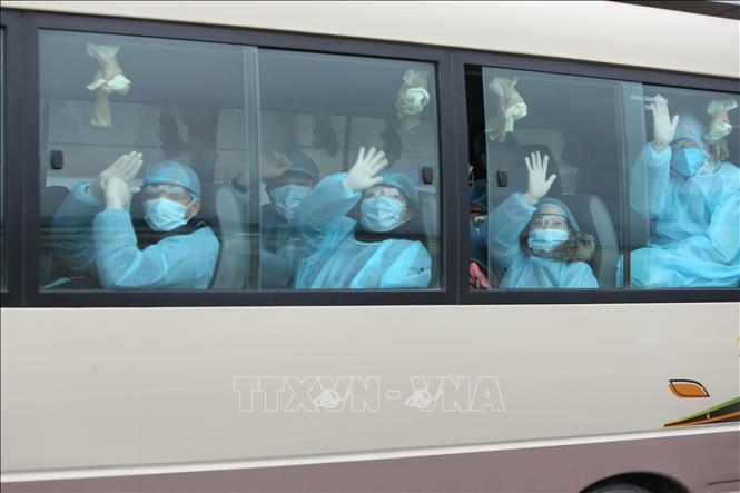 Đưa 30 công dân Việt Nam từ Vũ Hán về nước