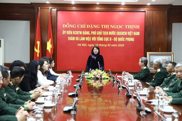 Phó Chủ tịch nước thăm, làm việc với Tổng cục II Bộ Quốc phòng