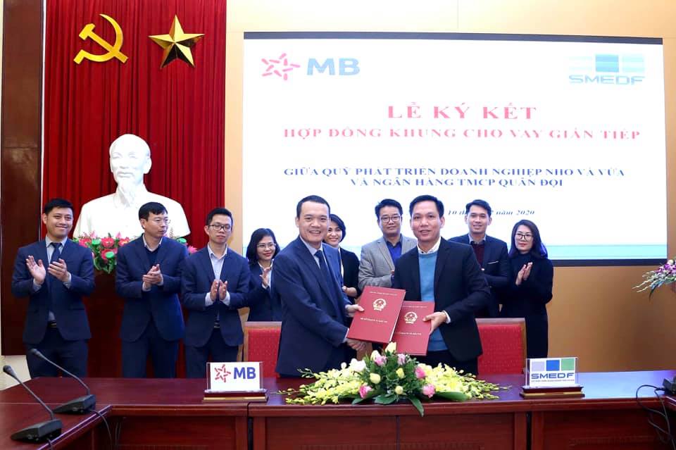 Ký Hợp đồng khung giữa Quỹ phát triển doanh nghiệp nhỏ và vừa với Ngân hàng Thương mại cổ phần quân đội