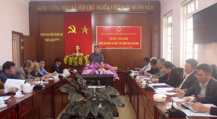 Đoàn ĐBQH tỉnh Lâm Đồng góp ý xây dựng luật năm 2020