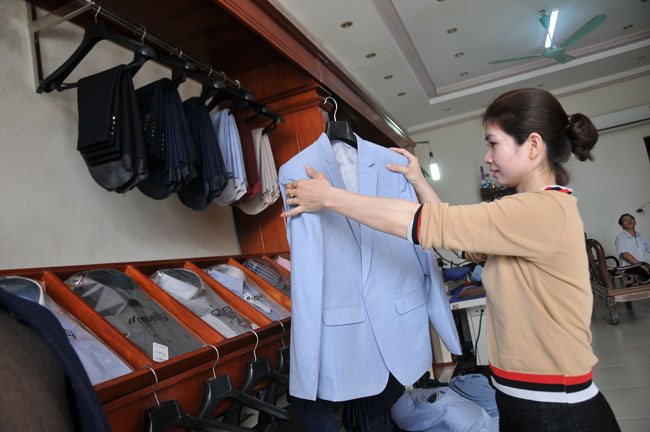 Vân Từ - sức sống mới từ nghề may truyền thống