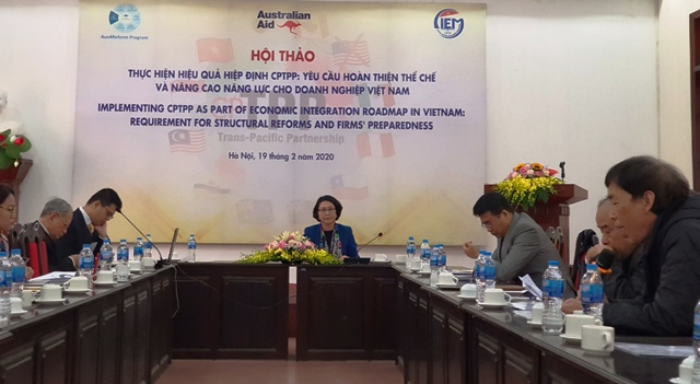 Hoàn thiện thể chế và nâng cao năng lực cạnh tranh cho doanh nghiệp Việt Nam