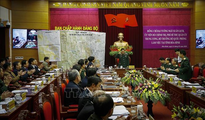 Quán triệt, thực hiện hiệu quả Nghị quyết Trung ương 8 khóa IX