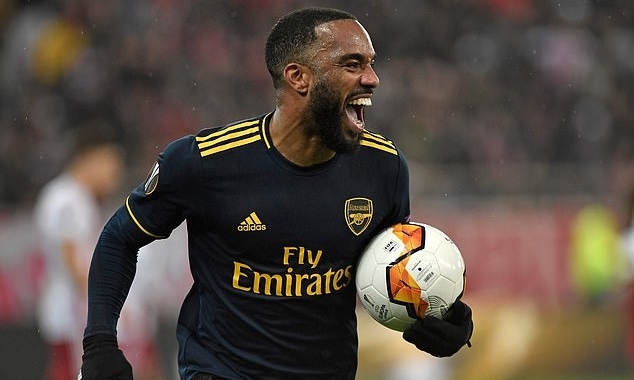 Các đội bóng Anh chiếm ưu thế tại Europa League