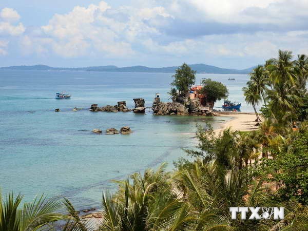 Cần tăng cường bảo vệ bờ biển để phát triển bền vững kinh tế biển