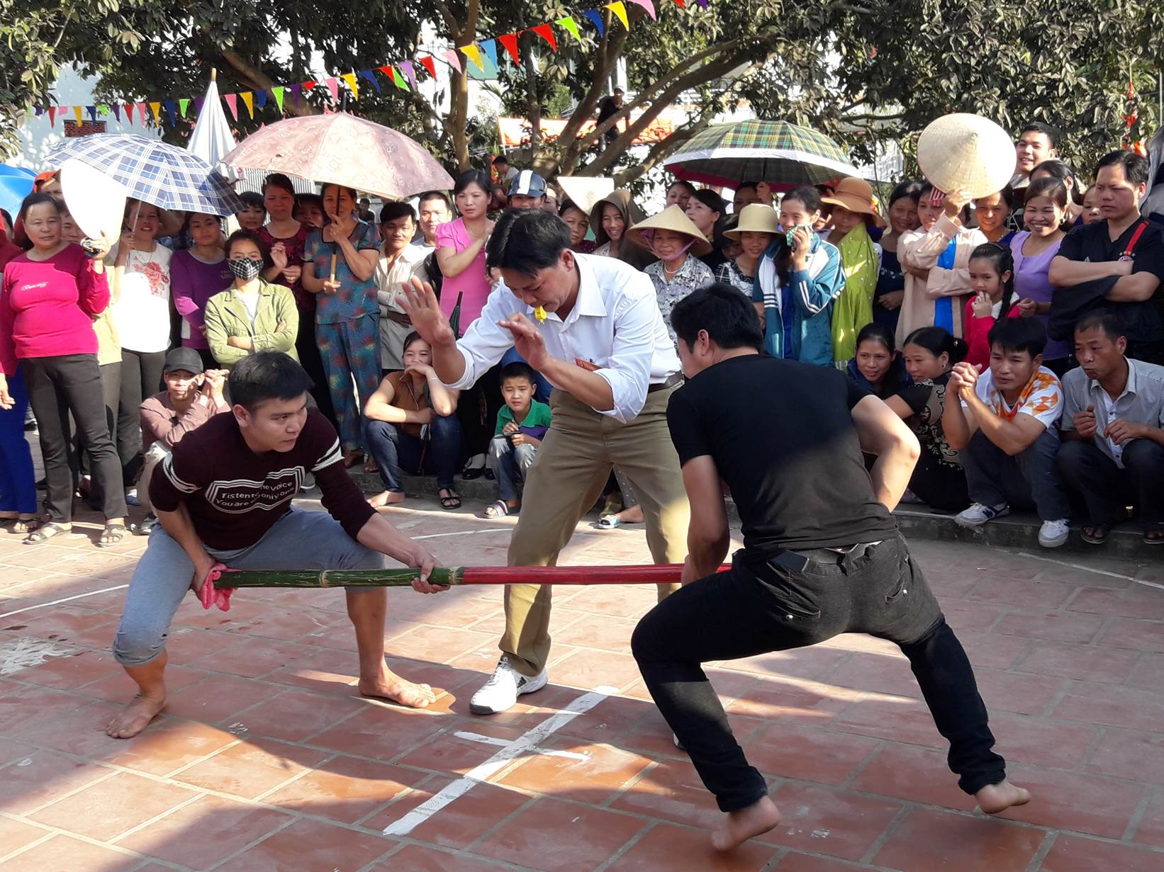 Gìn giữ, phát triển các môn thể thao dân tộc ở Hòa Bình