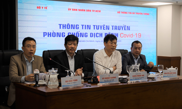Việt Nam công khai, minh bạch và không giấu dịch Covid-19