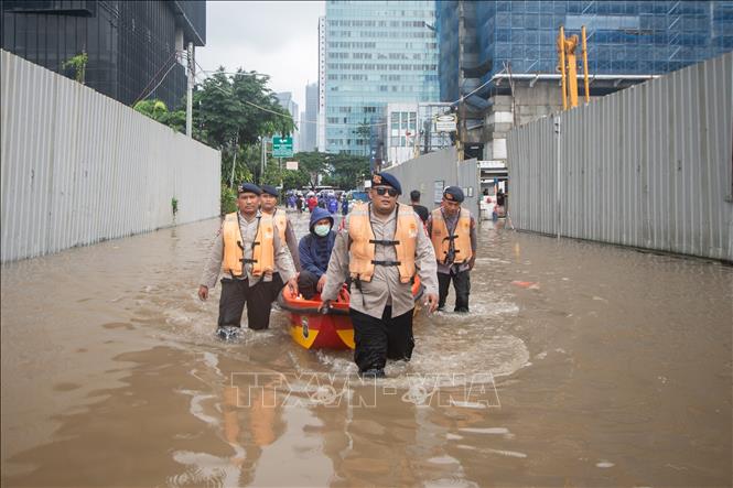 Lũ lụt tại Indonesia Ít nhất 5 người thiệt mạng
