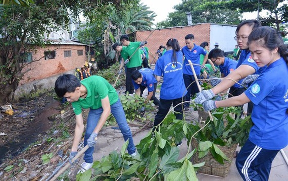 TP Hồ Chí Minh mở đợt thi đua chào mừng Đại hội Đảng