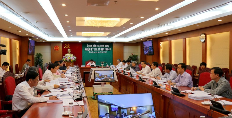 Kỷ luật Ban Thường vụ Đảng ủy Bộ đội Biên phòng tỉnh Kon Tum