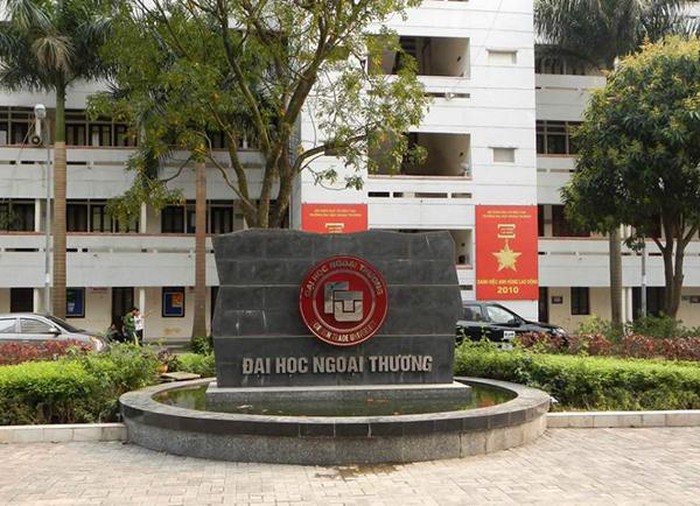 Đại học Ngoại thương để ngoài sổ sách hàng trăm ngàn USD