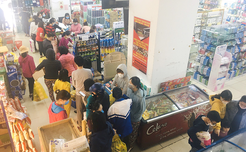 Người dân không nên đổ xô mua hàng tích trữ