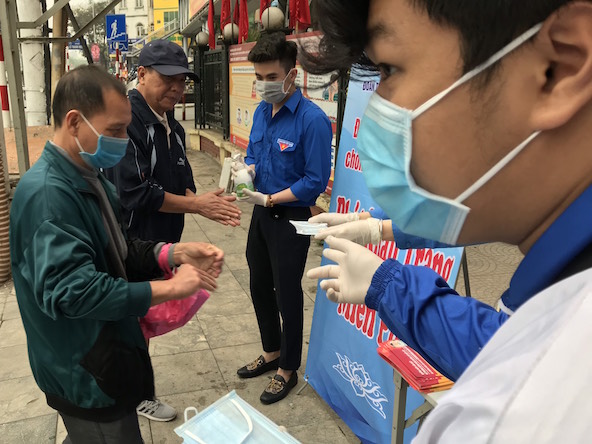 Tuổi trẻ Thủ đô ra quân vệ sinh môi trường trong hai ngày cuối tuần