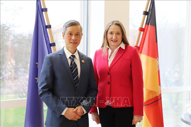 Thúc đẩy hợp tác giữa Việt Nam và bang Niedersachsen của Đức