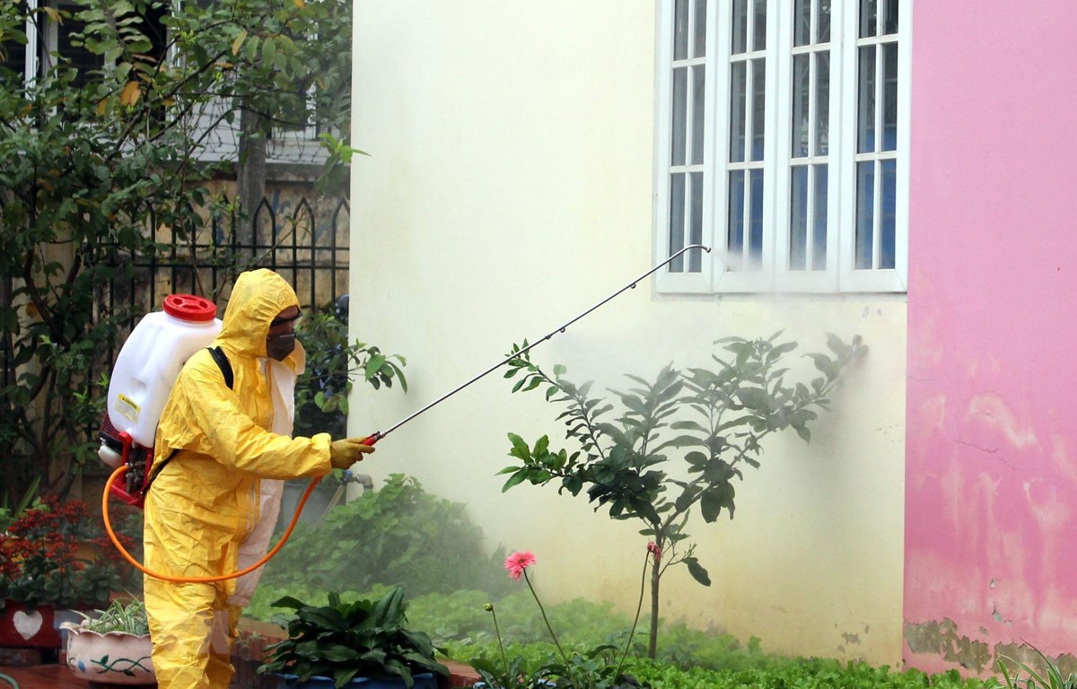 Thêm 4 trường hợp mắc COVID-19, nâng tổng số lên 53