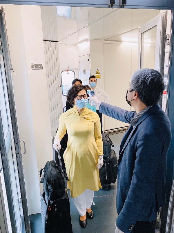 Vietnam Airlines tạm dừng các chuyến bay giữa Việt Nam và Pháp, Malaysia
