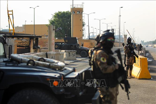 Tấn công bằng rocket vào vùng Xanh ở thủ đô của Iraq