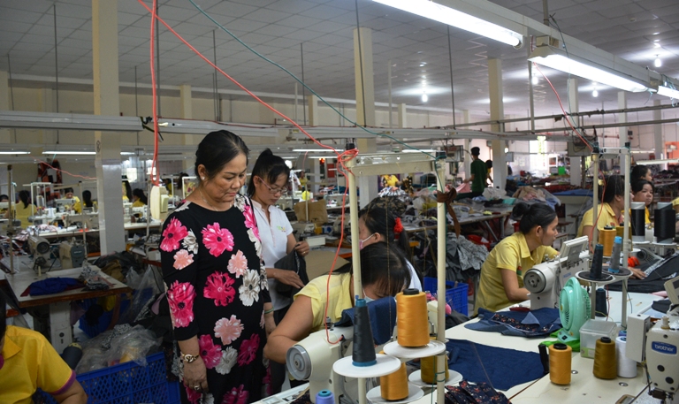 Tạm dừng đóng BHXH đối với doanh nghiệp gặp khó khăn do dịch Covid-19
