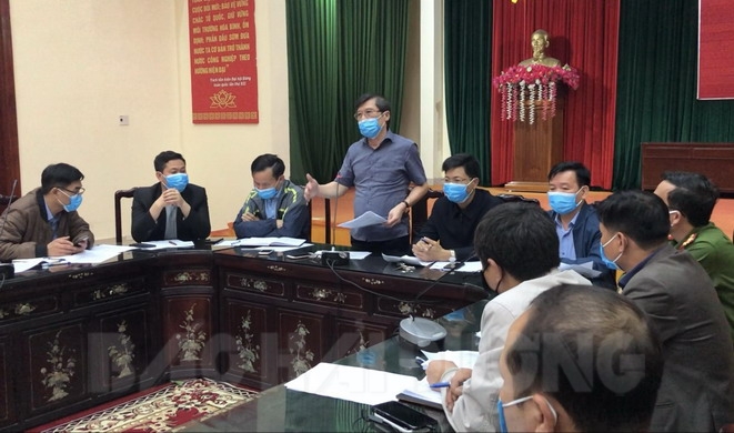 Thanh Miện Hải Dương  Người dân đi cách ly ngay trong đêm khi công bố bệnh nhân COVID-19 số 73 thuộc xã Tiêu Sơn