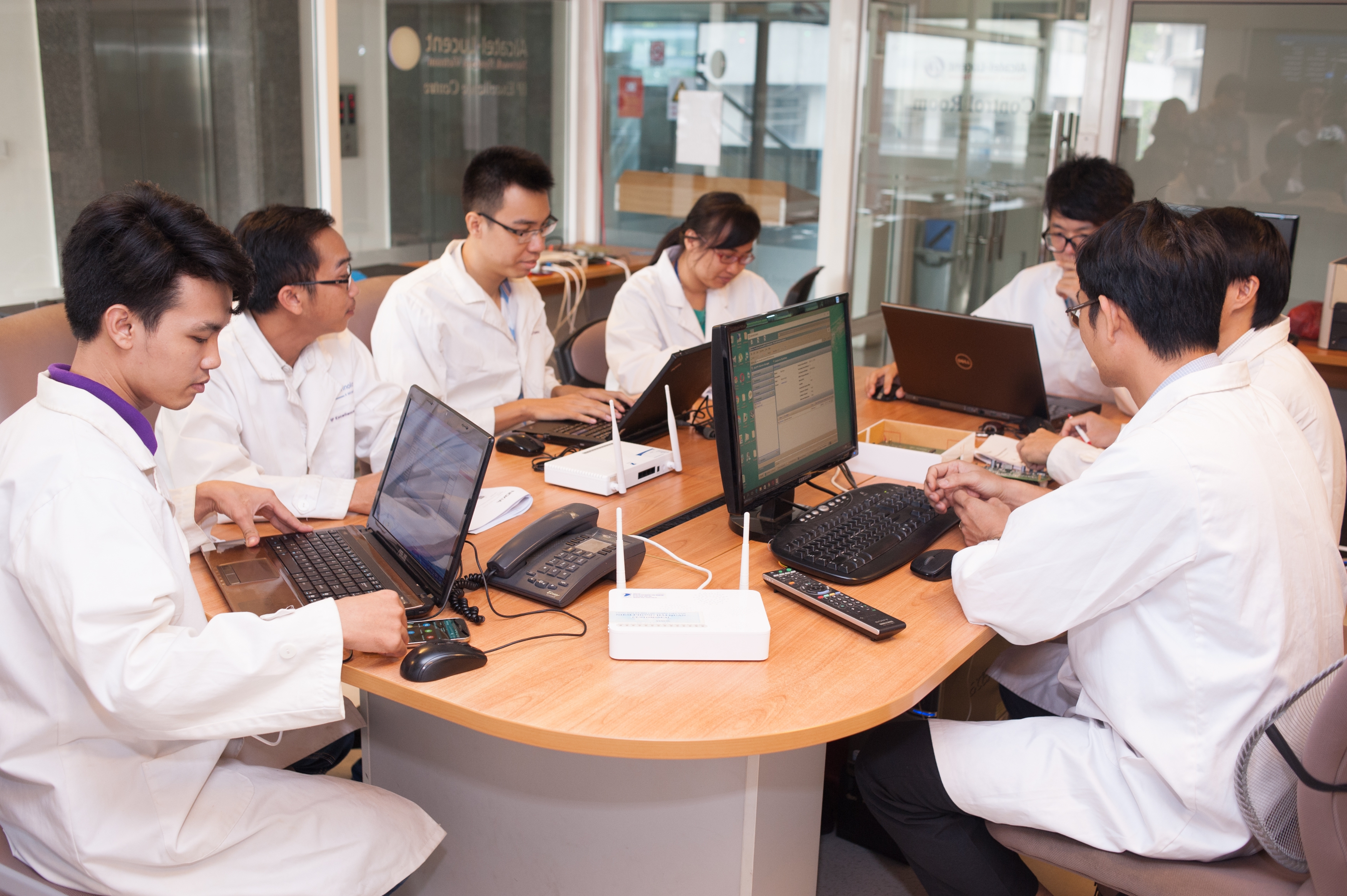 Sửa đổi quy định thu hút cá nhân hoạt động khoa học và công nghệ