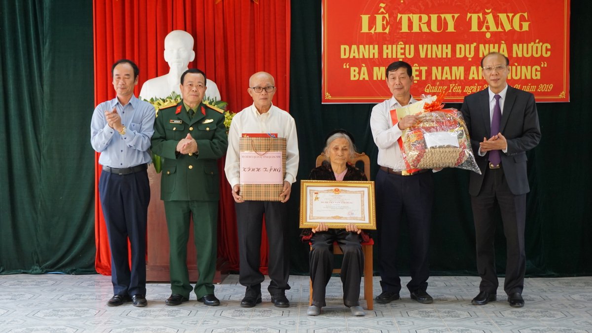 Bổ sung trường hợp được tặng hoặc truy tặng Bà mẹ Việt Nam anh hùng