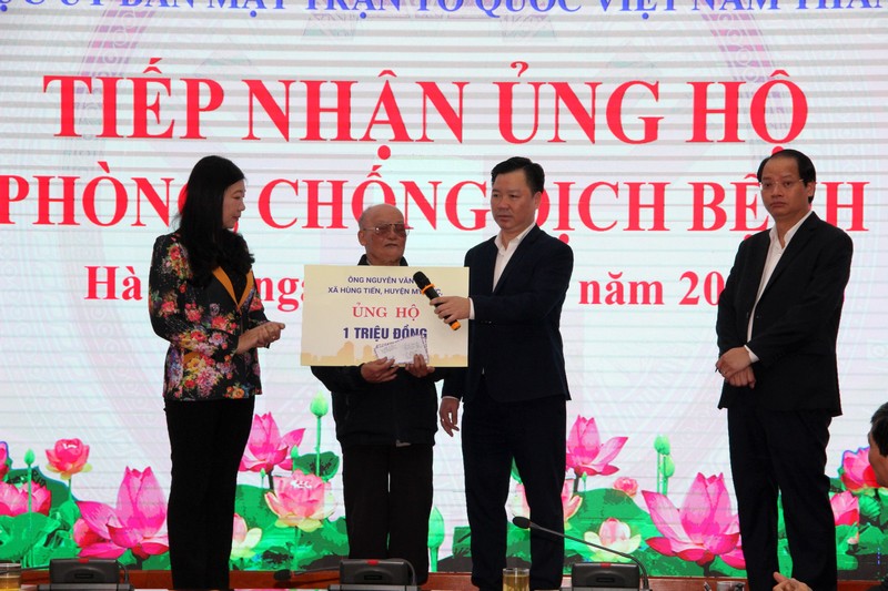 Thương binh 88 tuổi góp sức phòng, chống dịch