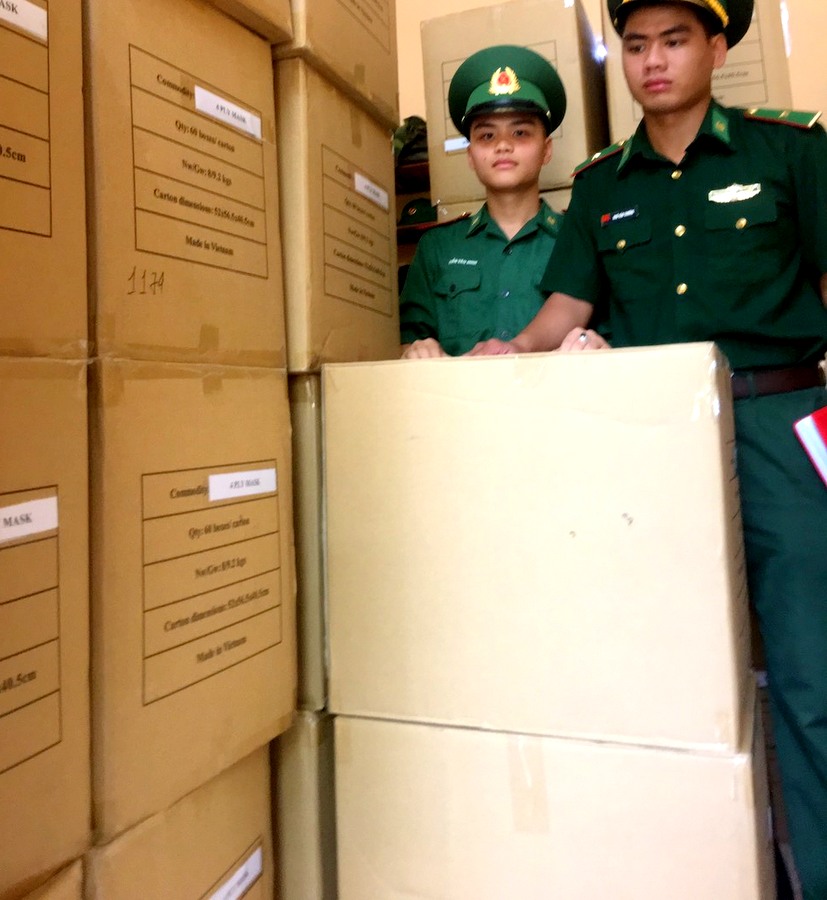 Đà Nẵng Phát hiện 207 000 khẩu trang không nhãn mác