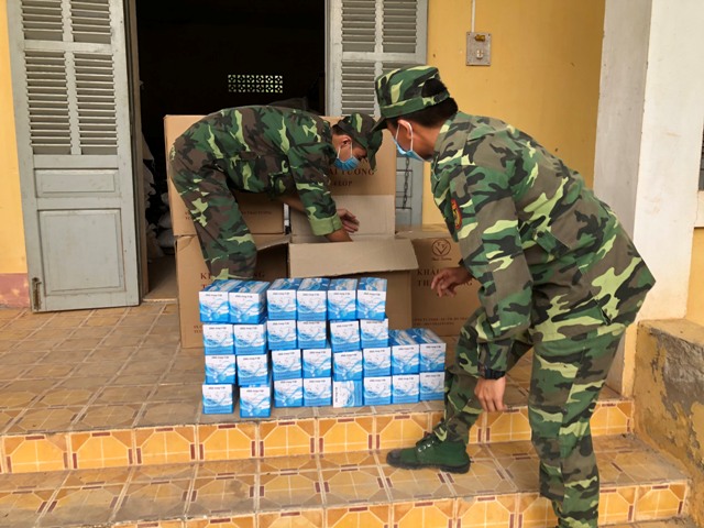 An Giang Thu giữ gần 15 000 khẩu trang y tế không rõ nguồn gốc