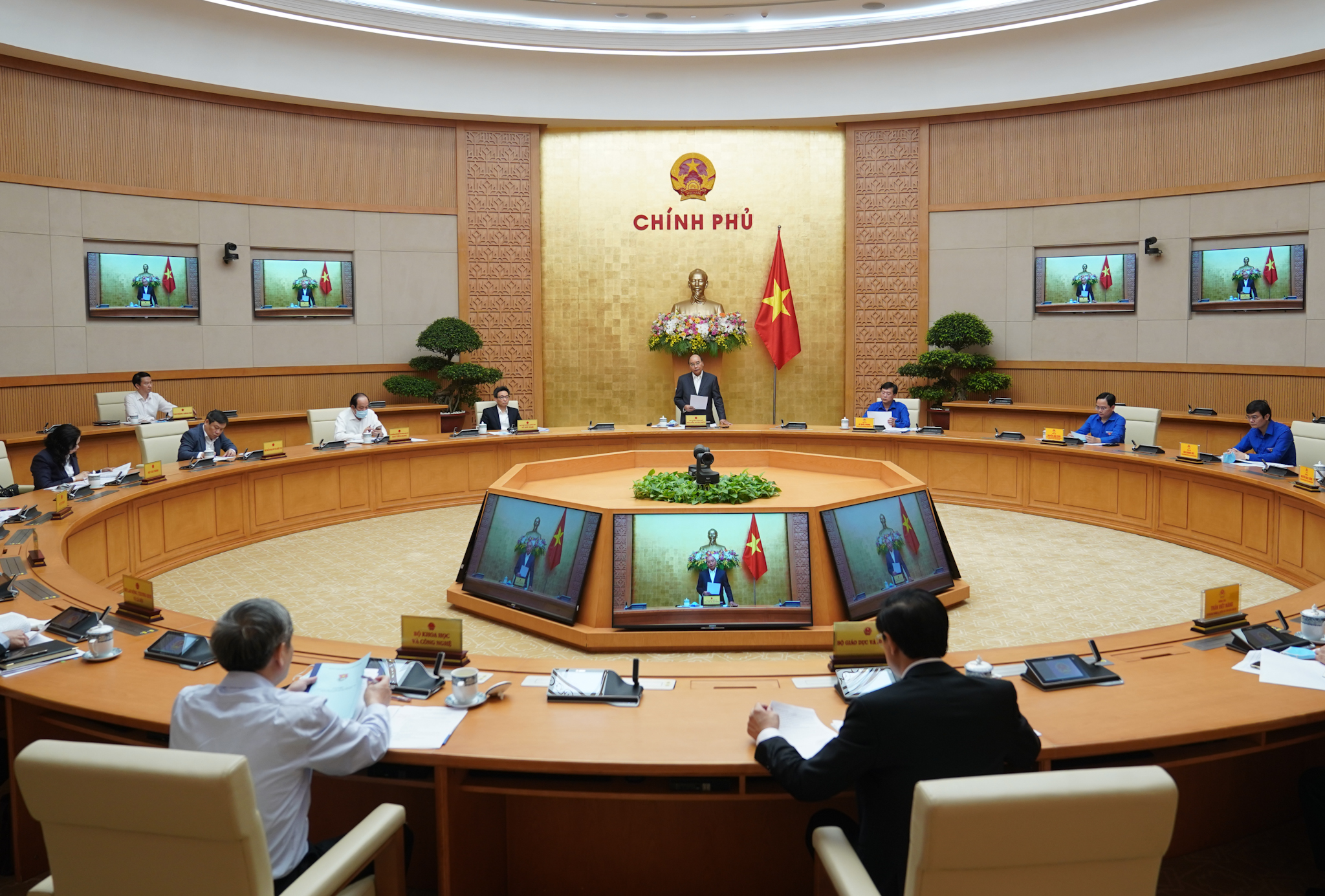 Nâng cao chất lượng phối hợp công tác giữa Chính phủ và Đoàn Thanh niên