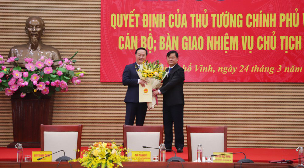 Thủ tướng phê chuẩn kết quả bầu Chủ tịch UBND tỉnh Nghệ An