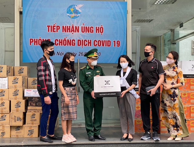 Trung ương Hội Liên hiệp Phụ nữ Việt Nam tiếp nhận ủng hộ phòng, chống dịch COVID-19