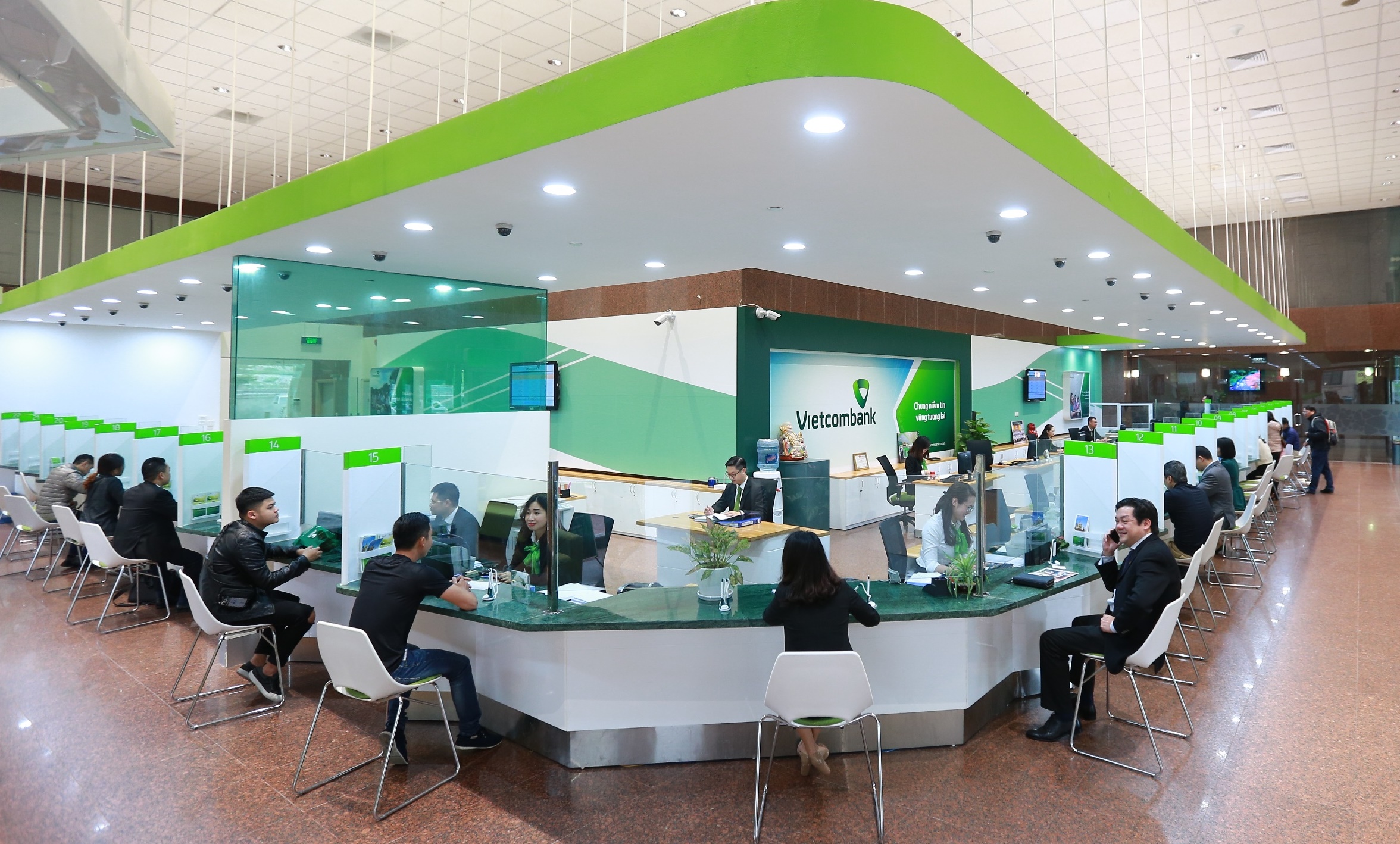 Vietcombank miễn phí chuyển tiền ủng hộ quyên góp phòng, chống dịch bệnh COVID-19