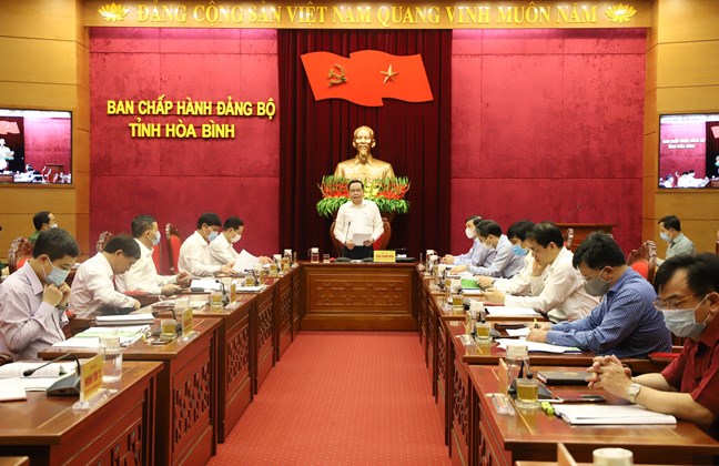 Chú trọng phát hiện, giới thiệu những nhân tố mới có đức, có tài, có triển vọng