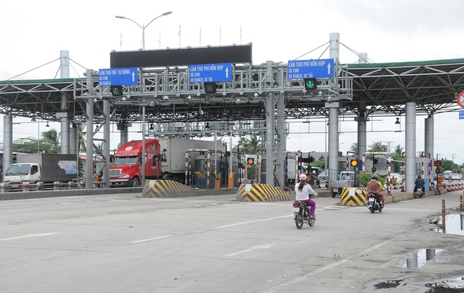 Phối hợp vận hành trạm thu phí Cai Lậy, tỉnh Tiền Giang