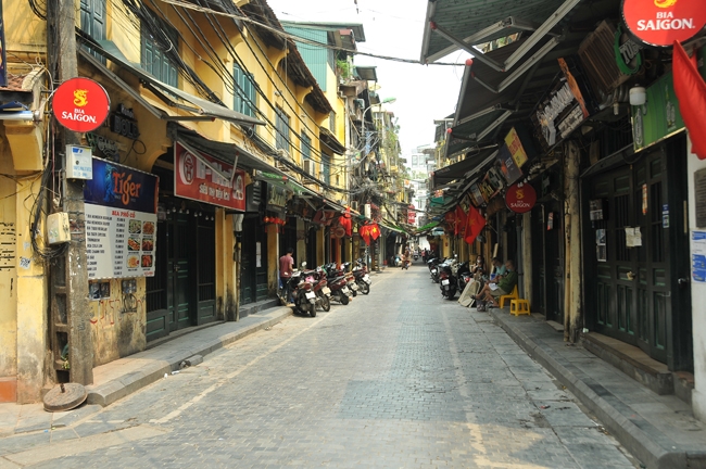 Tạm ngừng kinh doanh để phòng, chống dịch