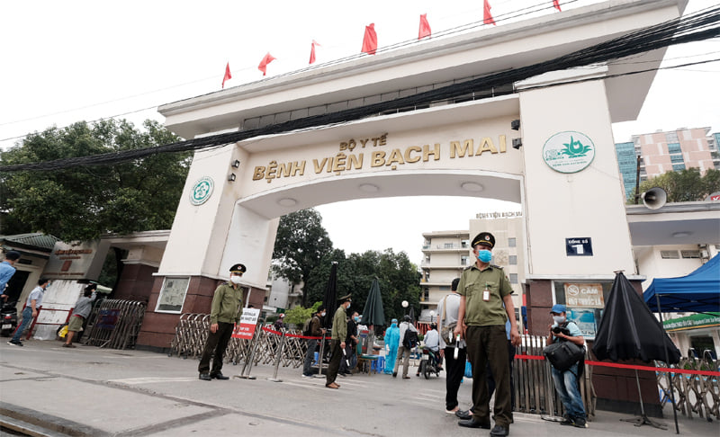 Tập trung toàn lực dập ổ dịch COVID-19 từ Bệnh viện Bạch Mai
