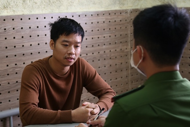 Vĩnh Phúc Phát hiện đường dây buôn lậu ô tô từ Lào về Việt Nam

​