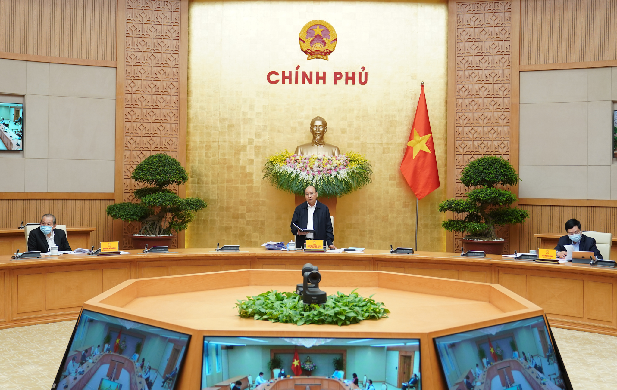 Phương án của Chính phủ là gì để không bị động