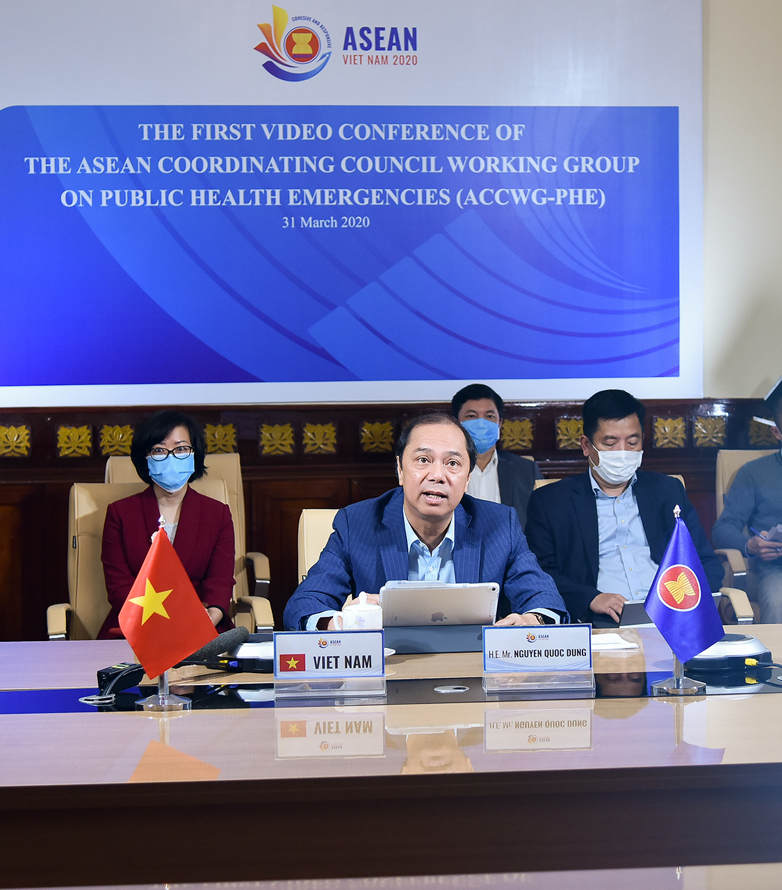 Huy động sức mạnh tổng thể của cả Cộng đồng ASEAN trong kiểm soát, ngăn chặn lây lan của dịch COVID-19