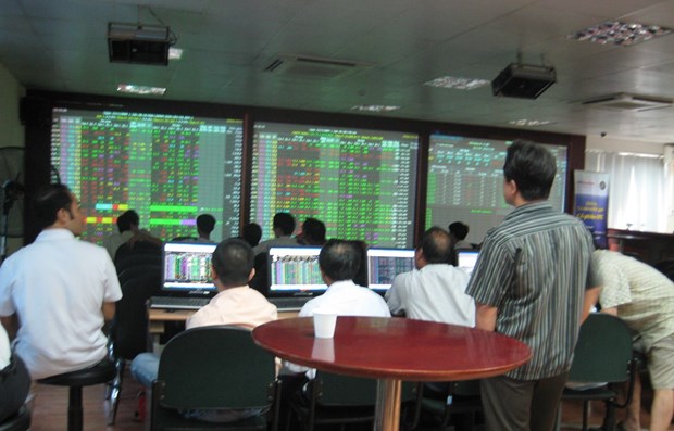 Chứng khoán Việt Nam hồi phục đầu phiên sáng 31 3