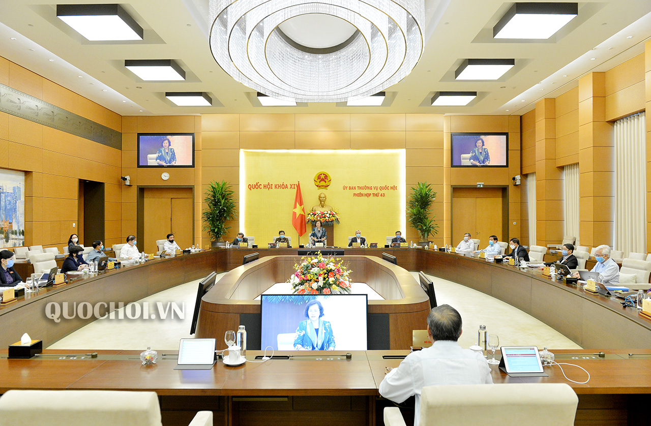 Phê chuẩn Ủy viên thường trực Ủy ban Quốc phòng An ninh