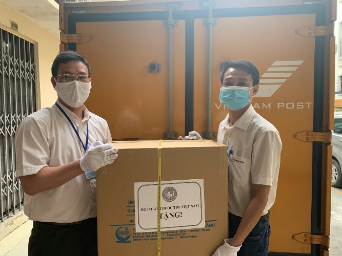 Bưu điện Việt Nam hỗ trợ chuyển vật tư y tế đến vùng dịch