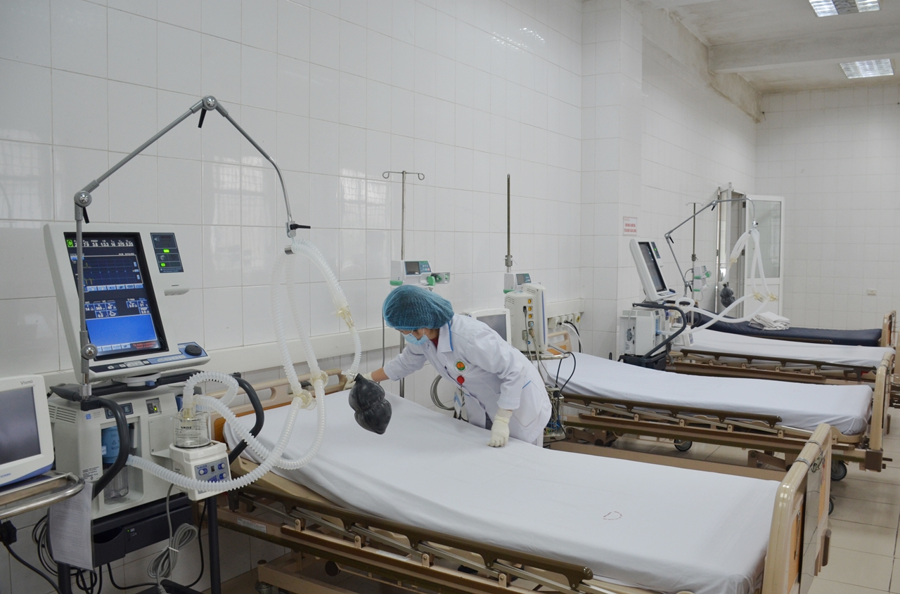 Xuất cấp vật tư, trang thiết bị phòng, chống dịch COVID-19